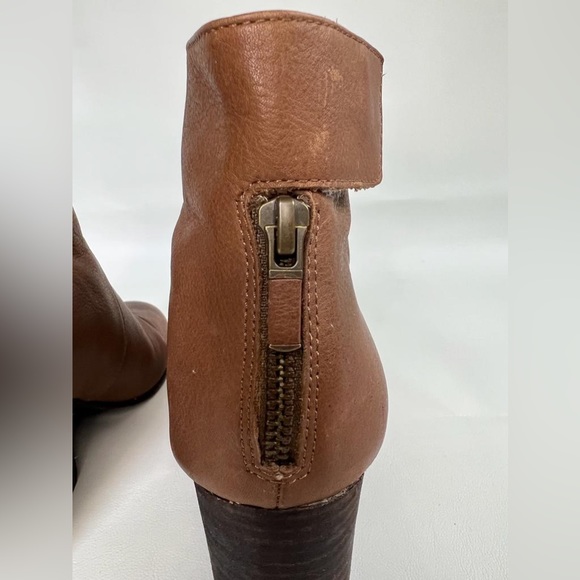 EILEEN FISHER Harris Vero Cuoio LEATHER Ankle Bootie Whiskey Zip Closure Size 9 - Picture 2 of 16